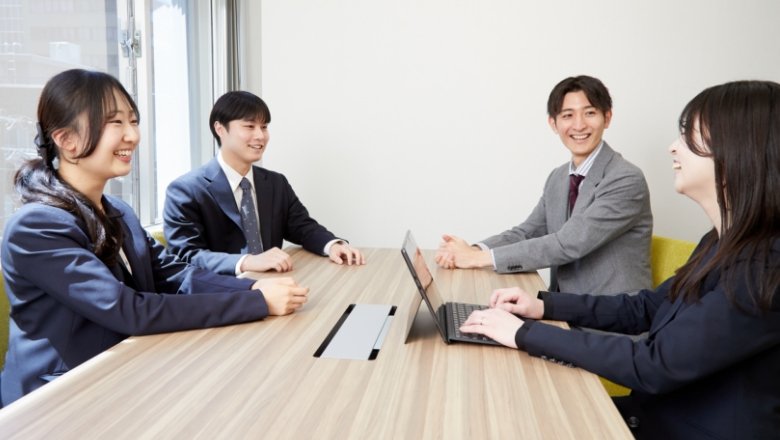 若手のみの会議